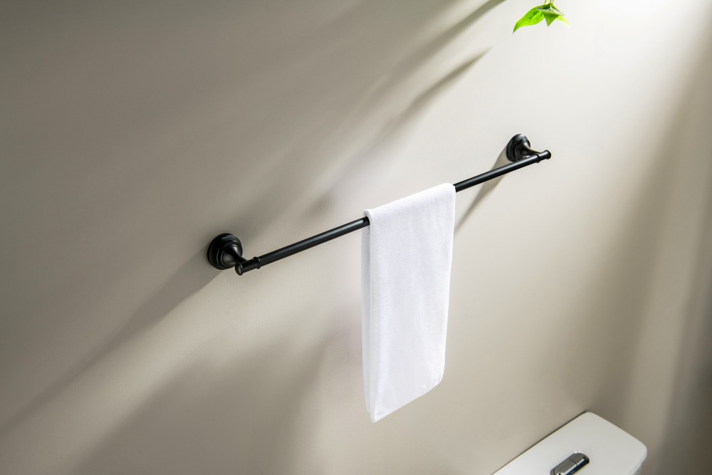 Полотенцедержатель Aquanet Классик 600 мм матовый черный AQ4514MB