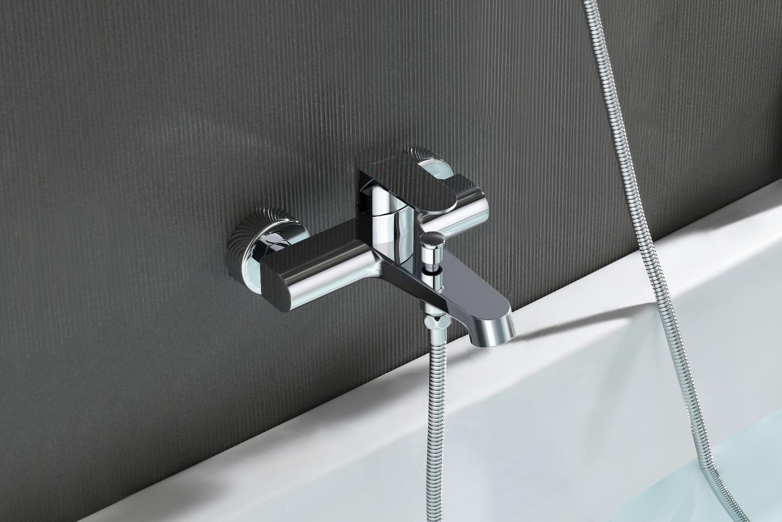 Смеситель для ванны Aquanet Oberon AQ1240CR