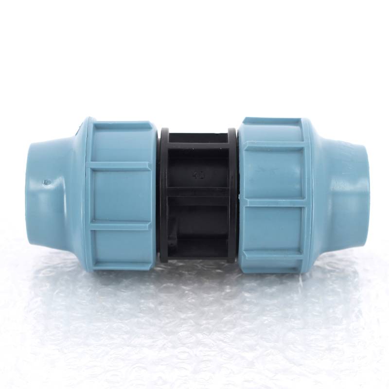 Муфта обжимная для труб ПНД Unidelta Deltone 40 мм 1001040000