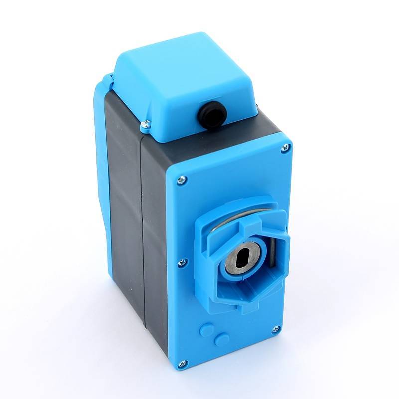 Сервопривод 3-точечный Emmeti Modulo PLUS для 3-ходовых клапанов 01420172