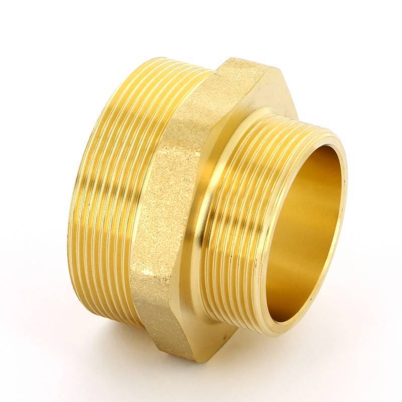 Ниппель редукционный Uni-Fitt 2 1/2x2 латунный 600G8700