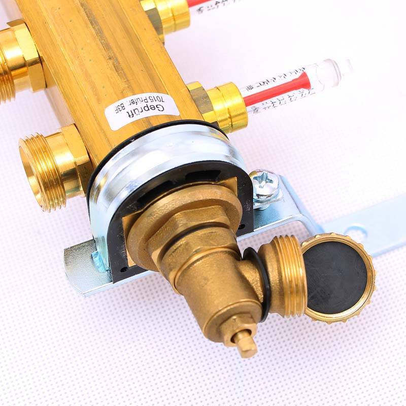 Коллекторная группа Watts HKV/T с расходомерами 1x3/4 EK 12 выходов 10004206