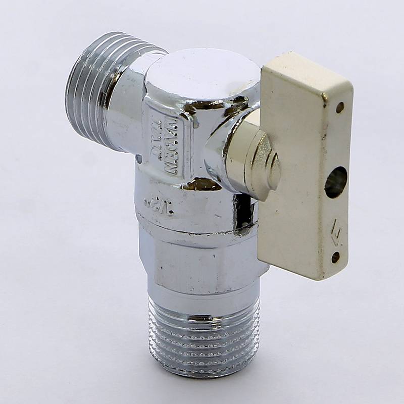 Кран шаровой угловой BUGATTI MINNESOTA 884 1/2 x 1/2 дюйма НН хромированный 08840001