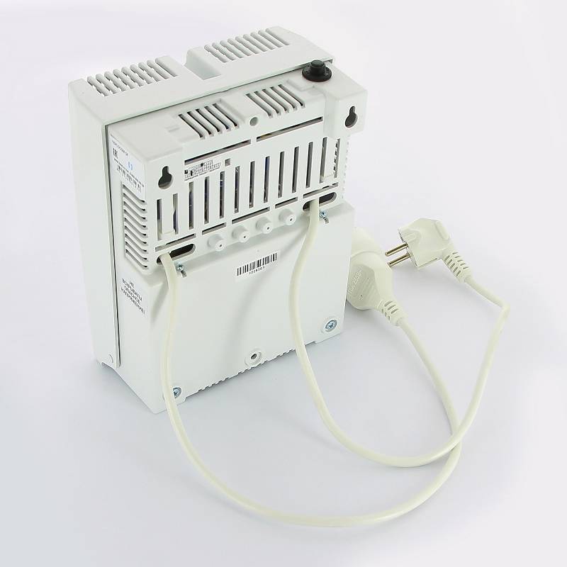 Стабилизатор напряжения TEPLOCOM ST-1515 настенный 1515 Вт 693