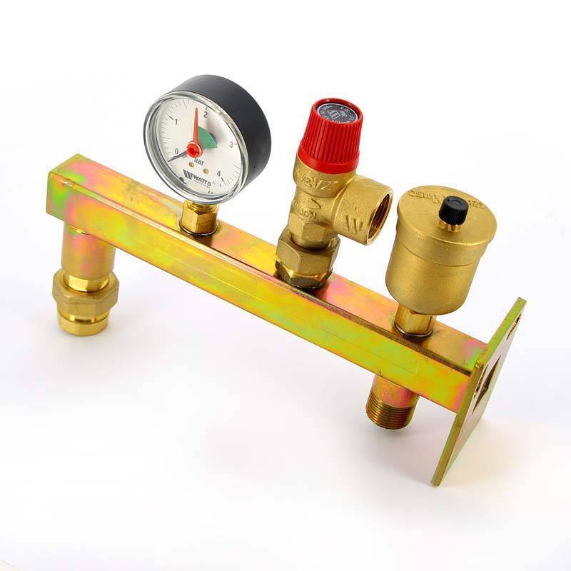 Консоль для расширительного бака Watts GAG/MR с группой безопасности 3/4 3 бар 50 кВт 10017885