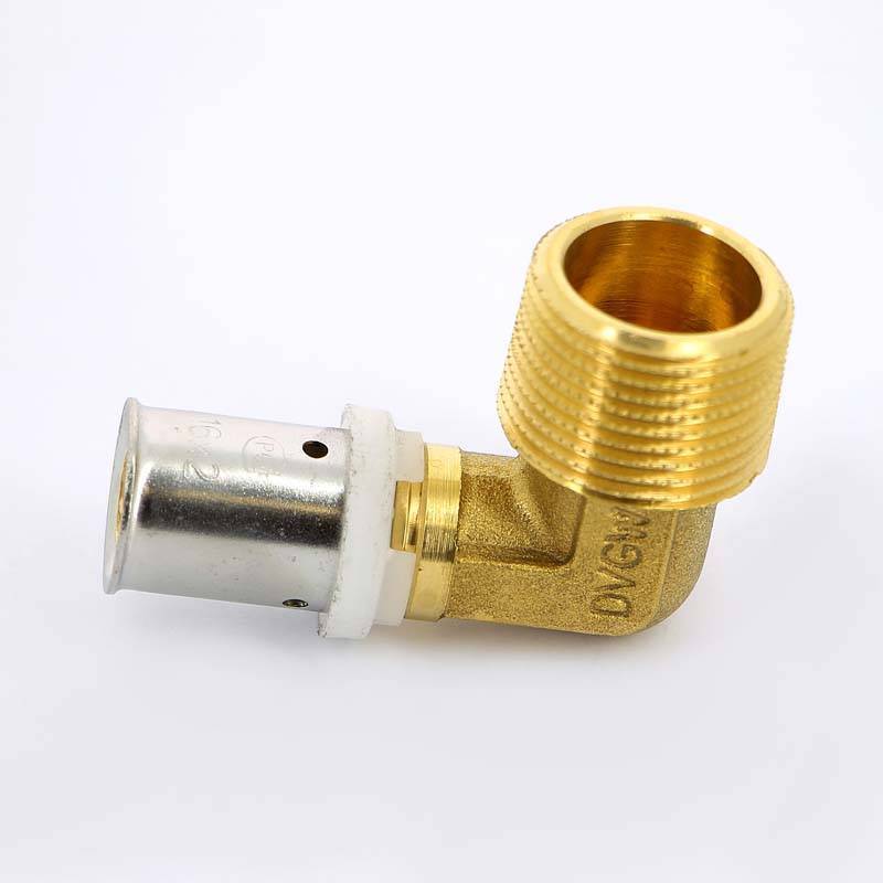 Угол пресс с наружной резьбой Uni-Fitt 16x3/4 705G6300