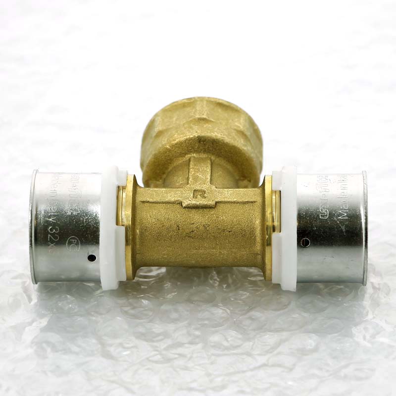 Тройник пресс-В Uni-Fitt 32х3/4х32 707G9390