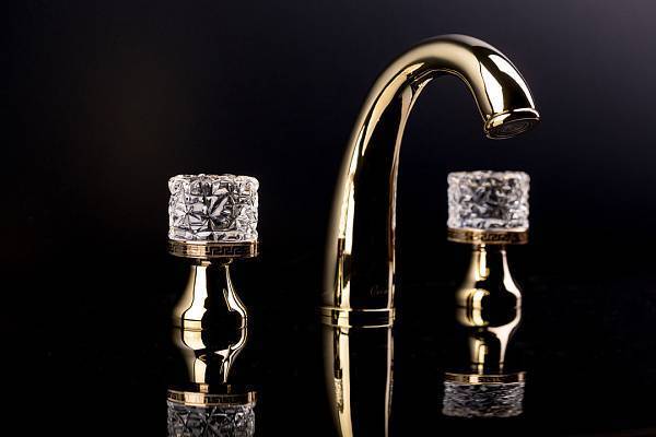 Смеситель для раковины Boheme Crystal на 3 отверстия золото 297-CRST