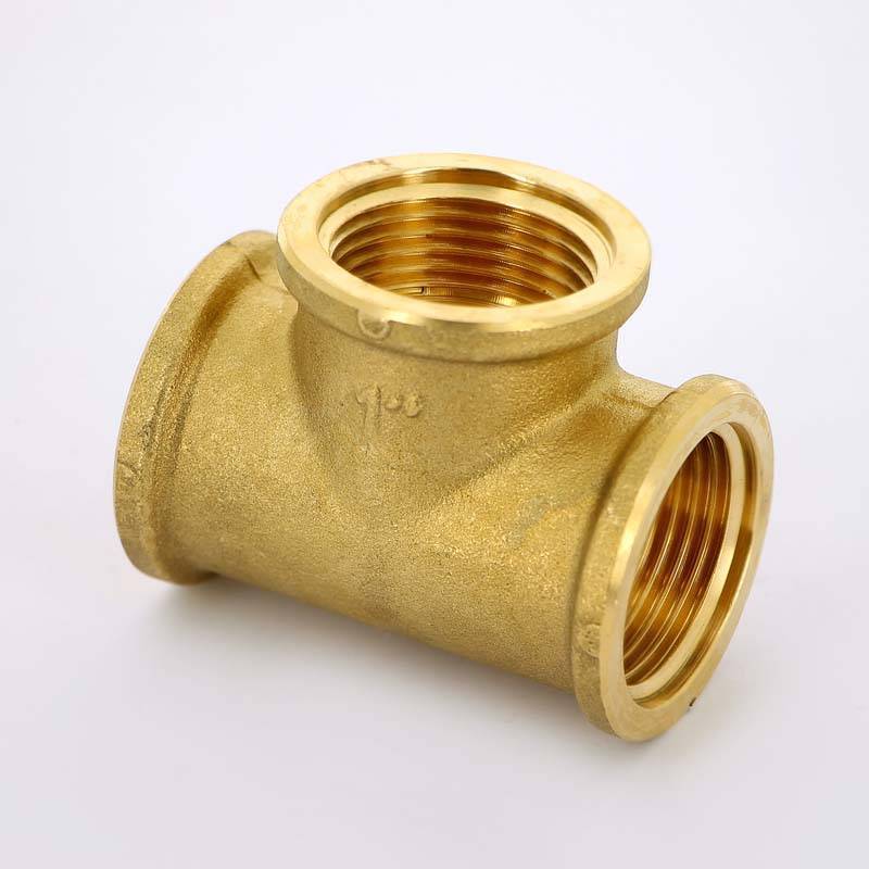 Тройник латунный Uni-Fitt 1 ВР 615G4440