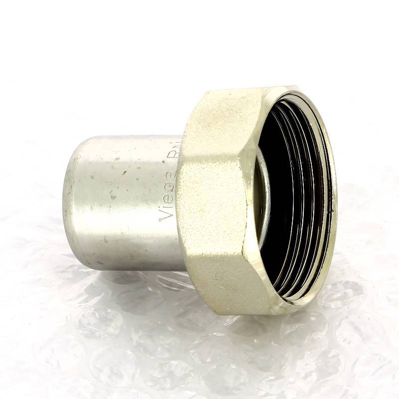Муфта-вставка пресс с накидной гайкой Viega Sanpress Inox 28х1 1/4 ВР нержавеющая сталь 438210
