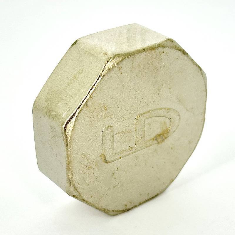 Заглушка латунная LD Pride 1 1/2 ВР никелированная 67.504.40