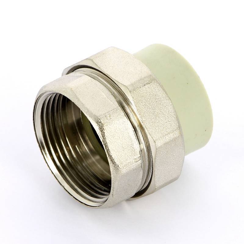 Муфта комбинированная FV-Plast с разъемным соединением ВР 32 мм х 1 1/4 236332