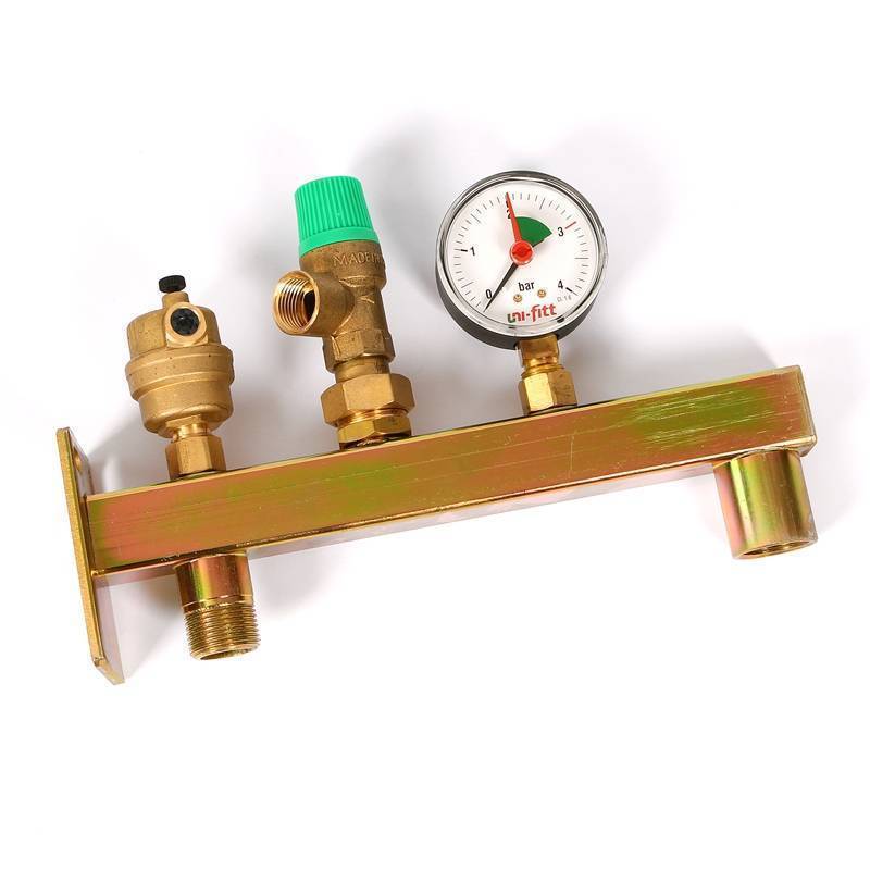 Группа безопасности котла с консолью для расширительного бака Uni-Fitt до 50 кВт 255D3230