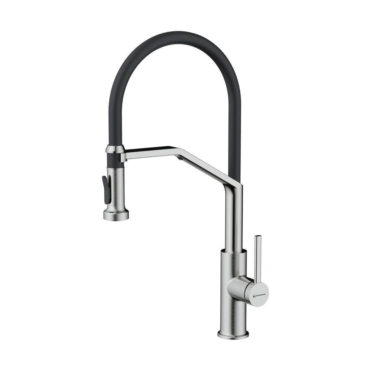 Смеситель для кухни с выдвижным изливом и подключением фильтра Omoikiri Makkari 2 Plus-SB-BN-BL нержавеющая сталь/черный 4994494