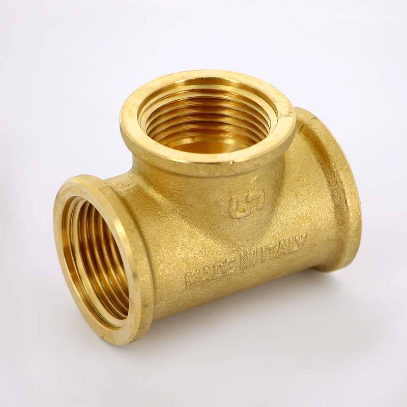 Тройник латунный Uni-Fitt 1 ВР 615G4440