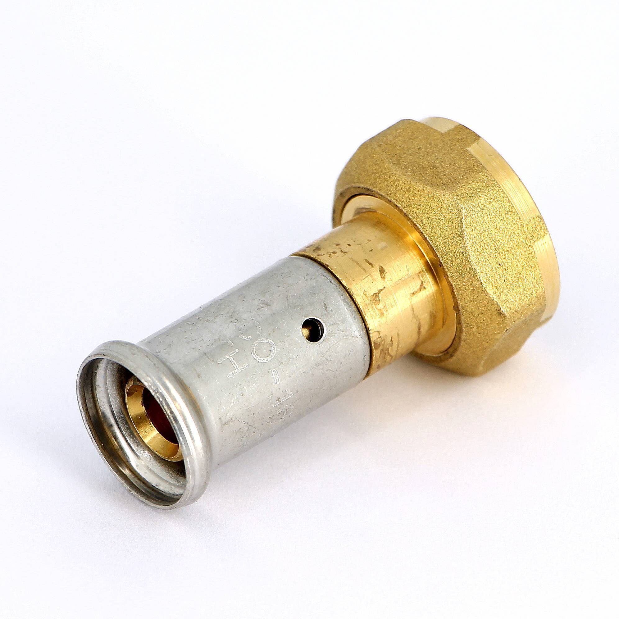 Муфта пресс Henco с накидной гайкой Евроконус 16x3/4 19P-1605