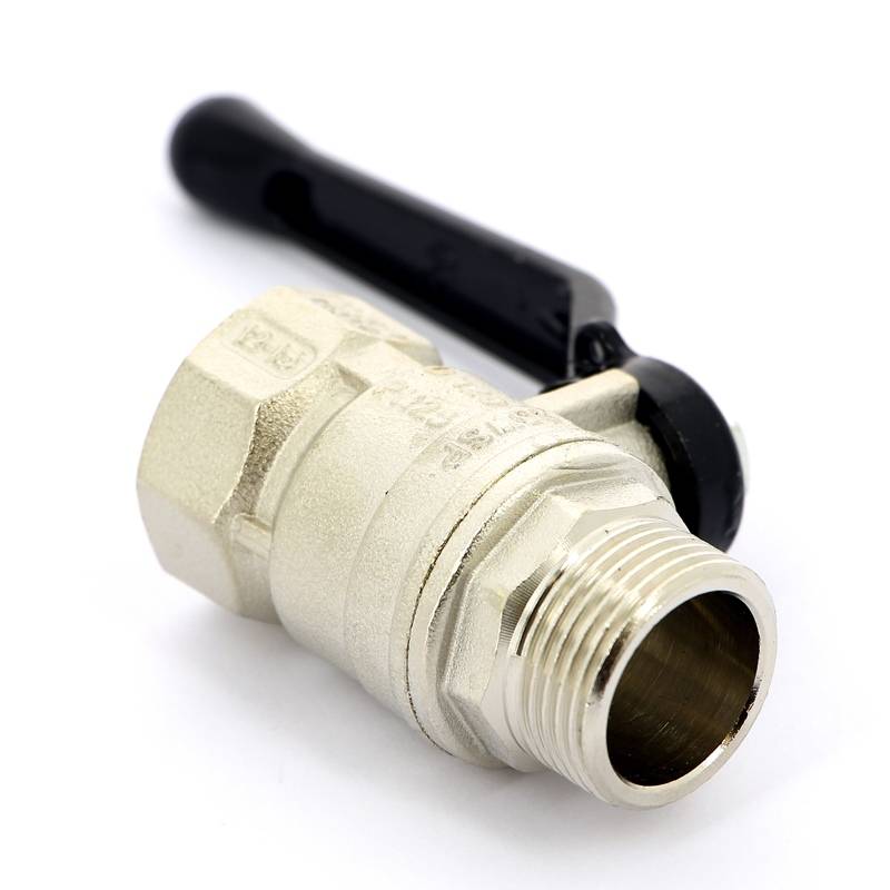 Кран шаровой Bugatti Arizona 605 НВ 3/4 рычаг 06050015