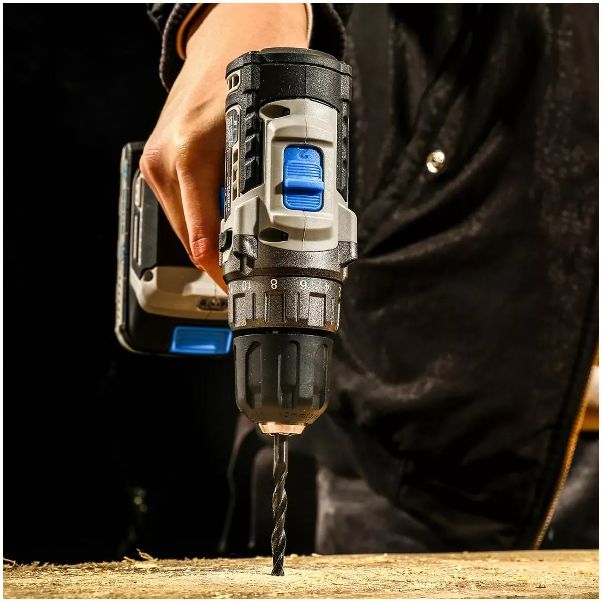 Дрель-шуруповерт аккумуляторная бесщеточная DEKO Sharker 20V 20 В 1x2.0 Ач Sharker 20V