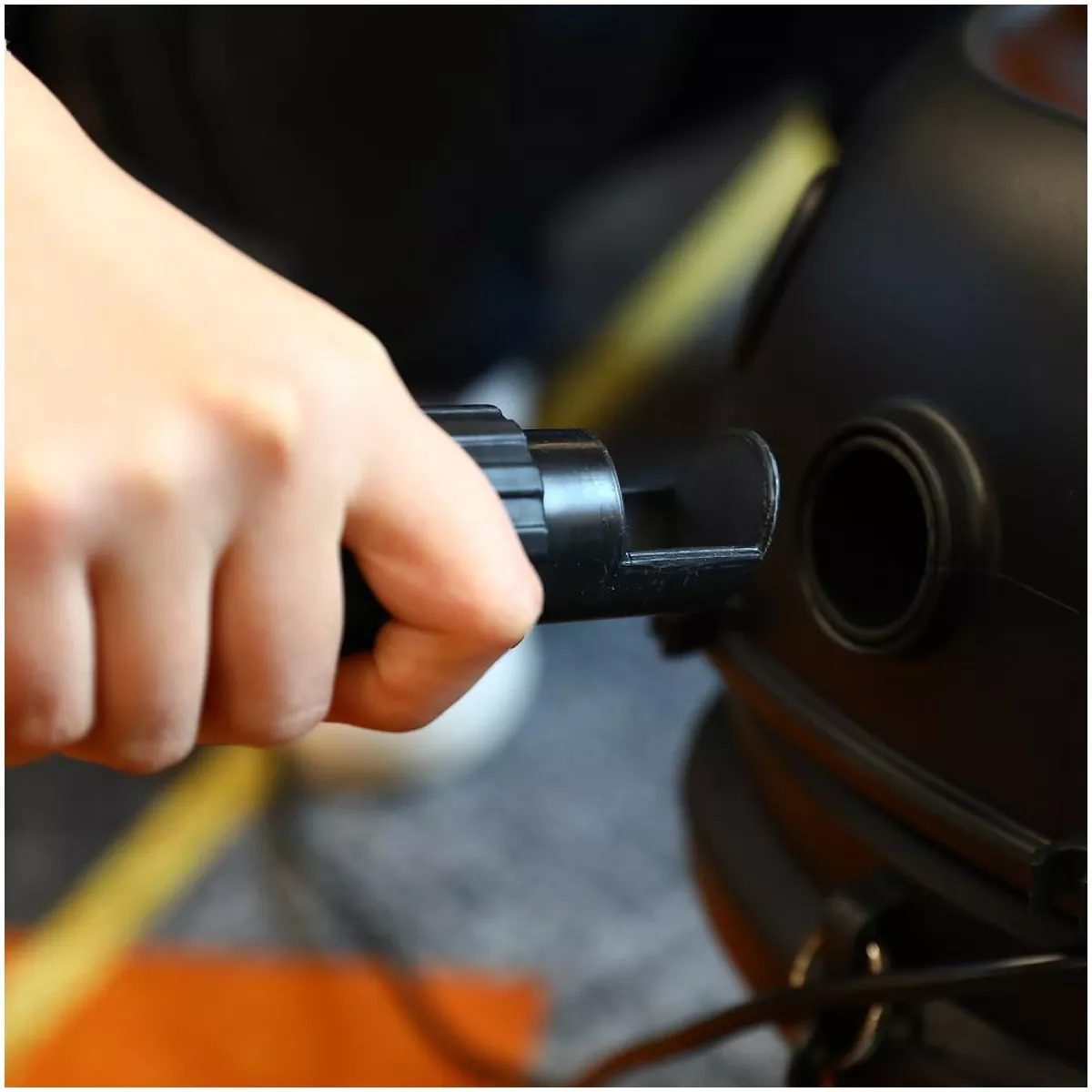 Строительный пылесос DEKO DKVC-1300-12P 1300 Вт 12 л 065-0500