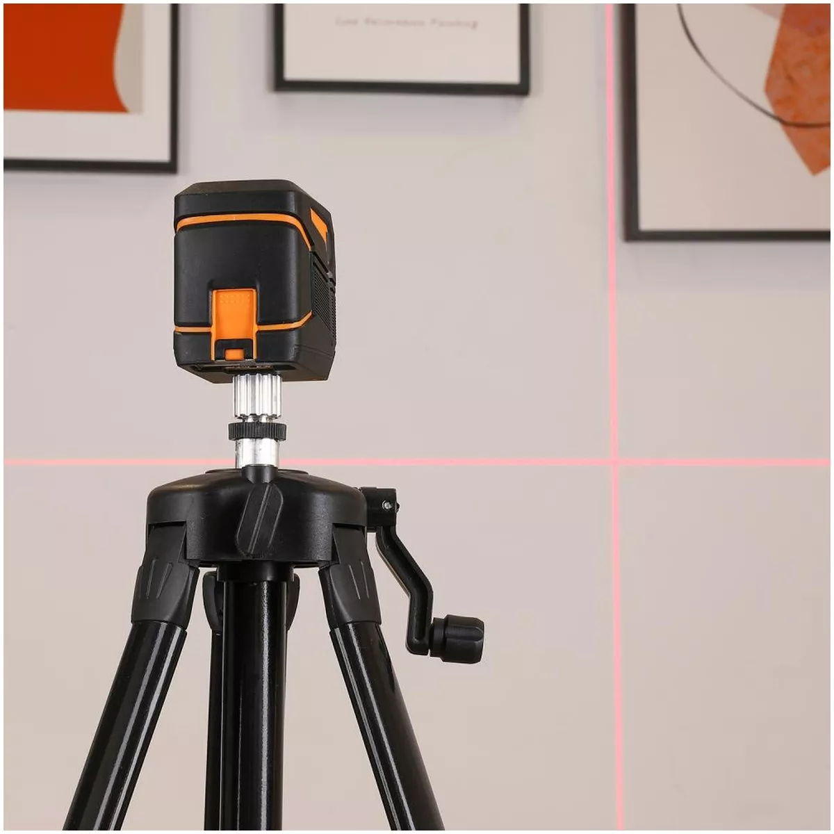 Лазерный уровень DEKO DKLL11 PREMIUM 2 линии красный луч кейс штатив 1 м 065-0205