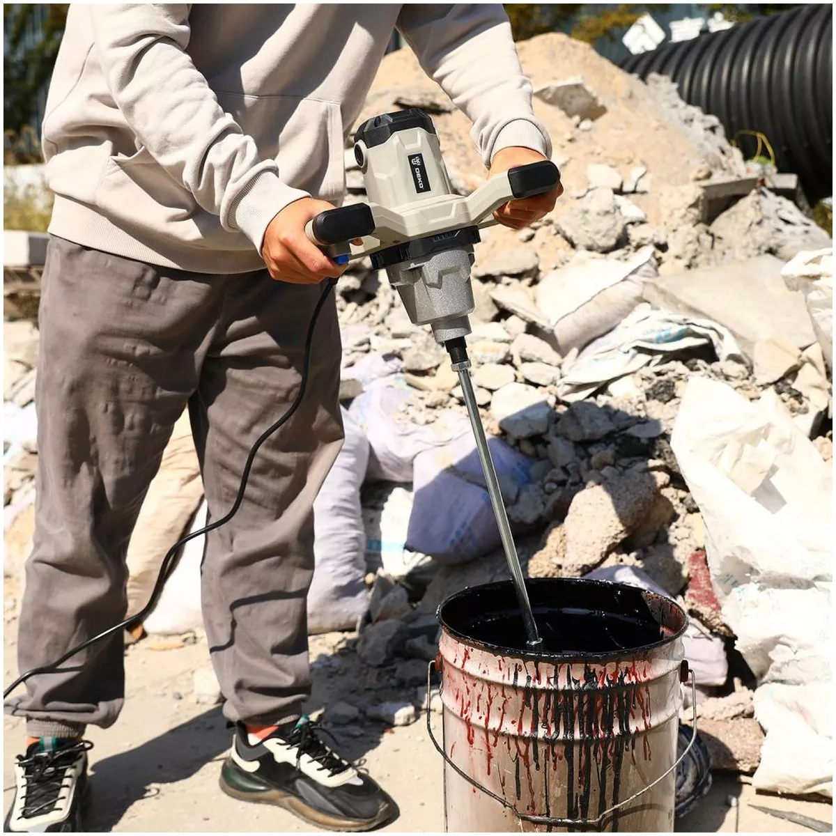 Миксер строительный DEKO DKM1800W 1800 Вт двухскоростной 063-4162