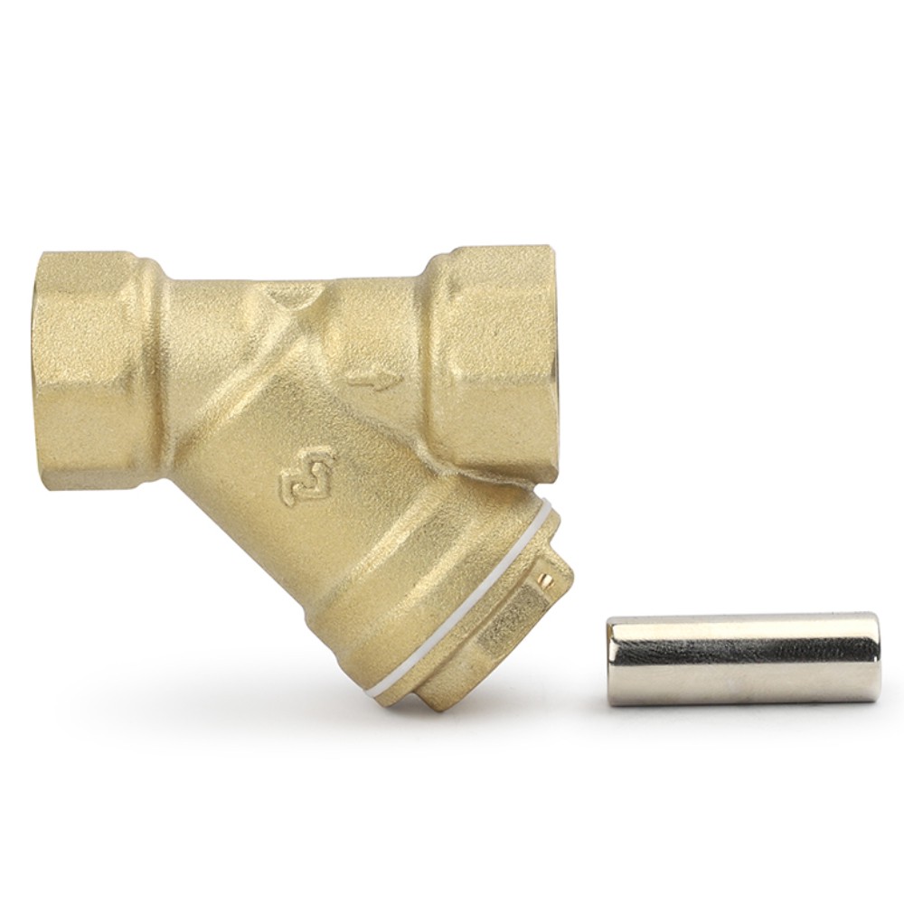 Фильтр сетчатый косой VARMEGA 1/2 ВР/ВР VM04021