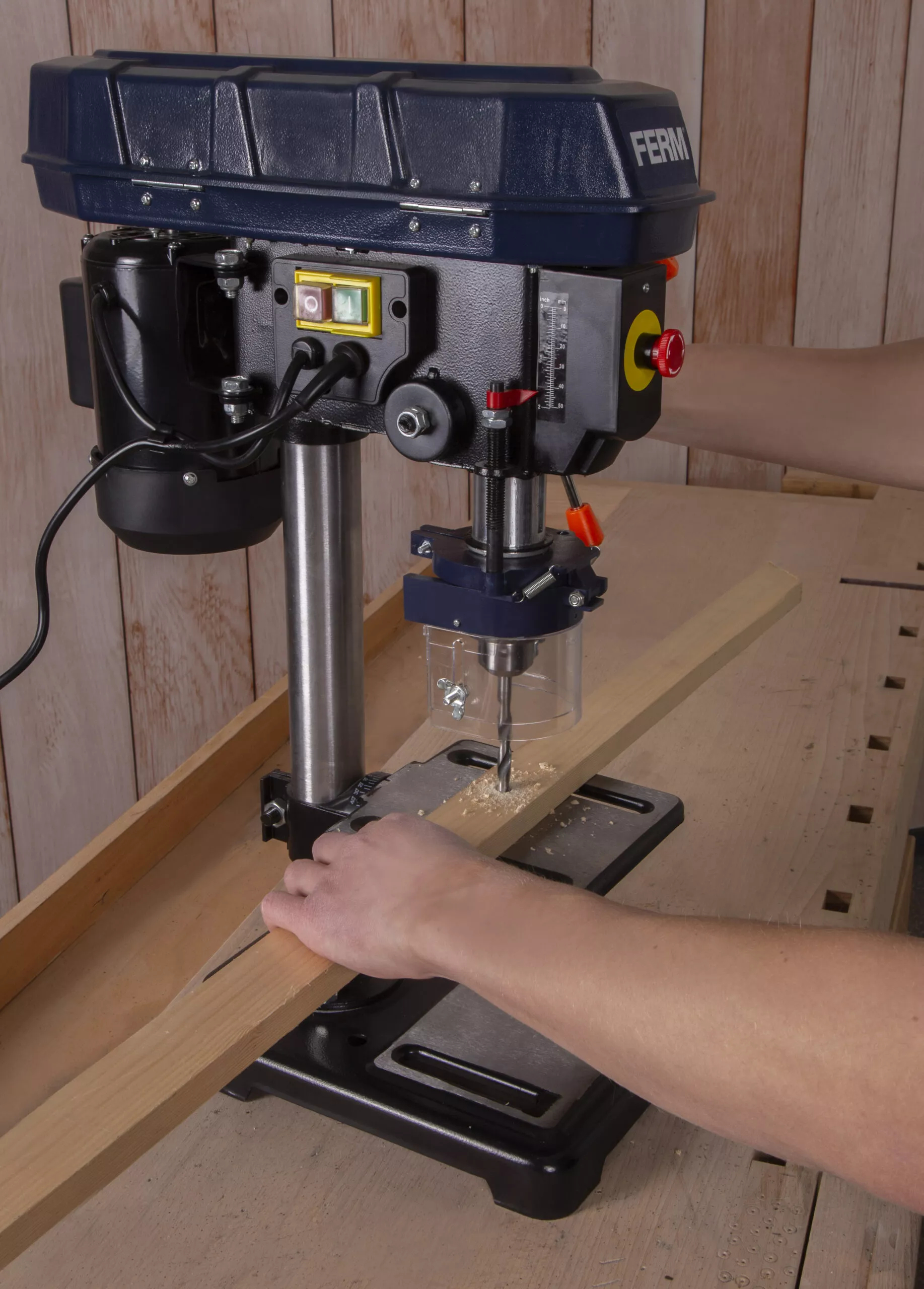 Станок сверлильный FERM TDM1025 350 Вт патрон 13 мм