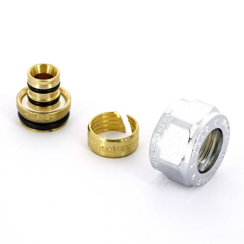 Соединитель обжимной Tiemme 16 мм - M24x19 для коллекторных выходов 1440017