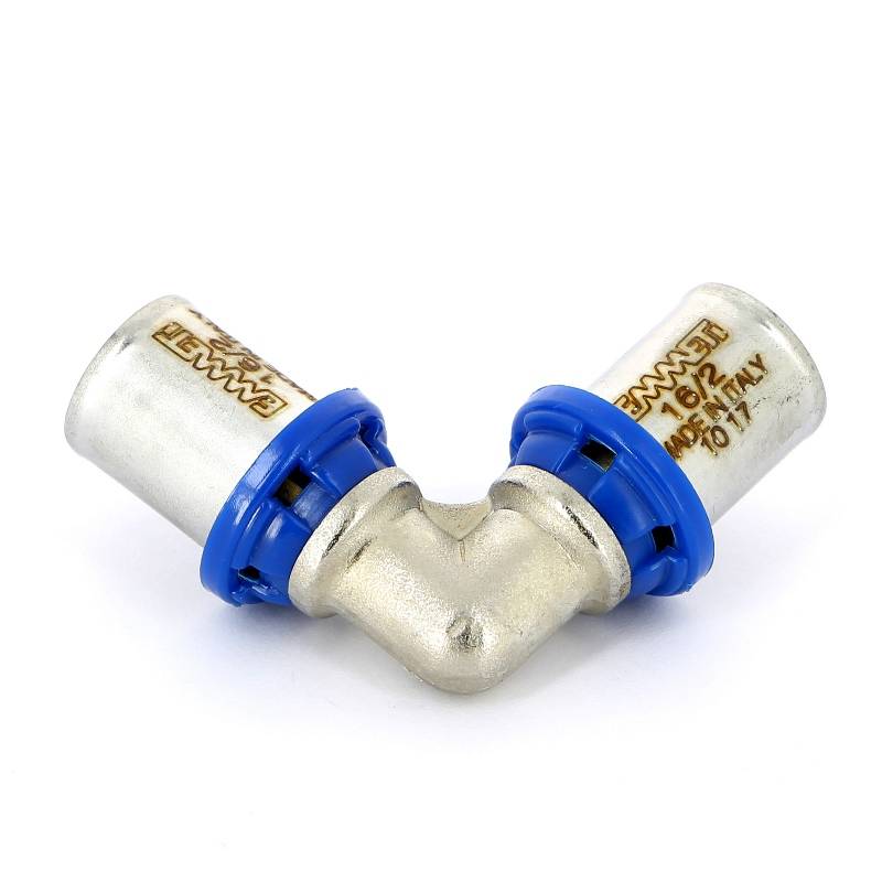 Угол пресс Emmeti Gerapex 16x16 мм 28101352