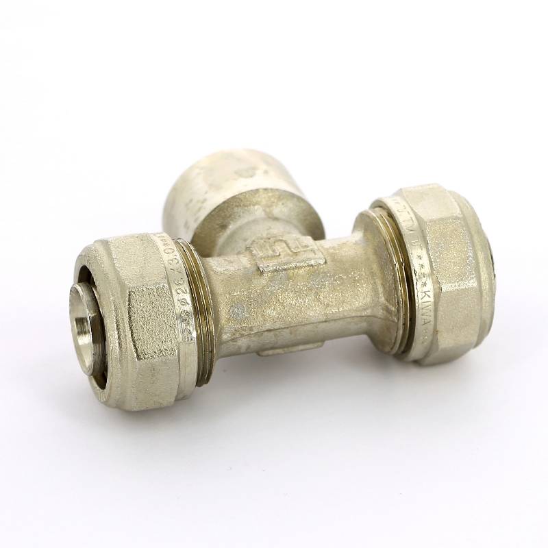 Тройник обжимной Tiemme никелированный 26х3/4х26 ВР 1600033