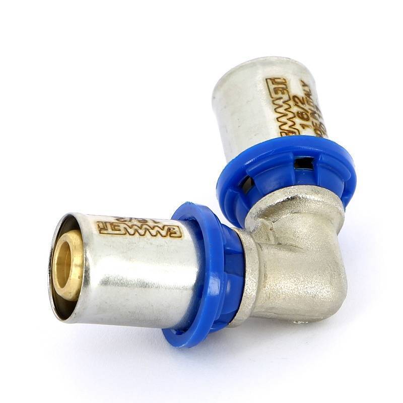 Угол пресс Emmeti Gerapex 16x16 мм 28101352