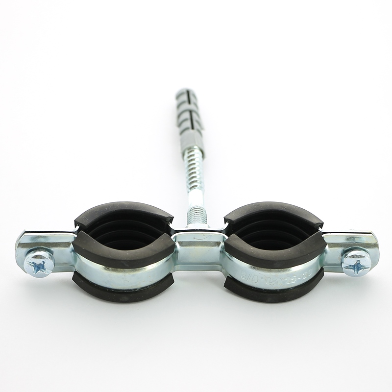 Хомут двойной 3/4 (25-29 мм) с резиновым уплотнителем, шпилькой и дюбелем