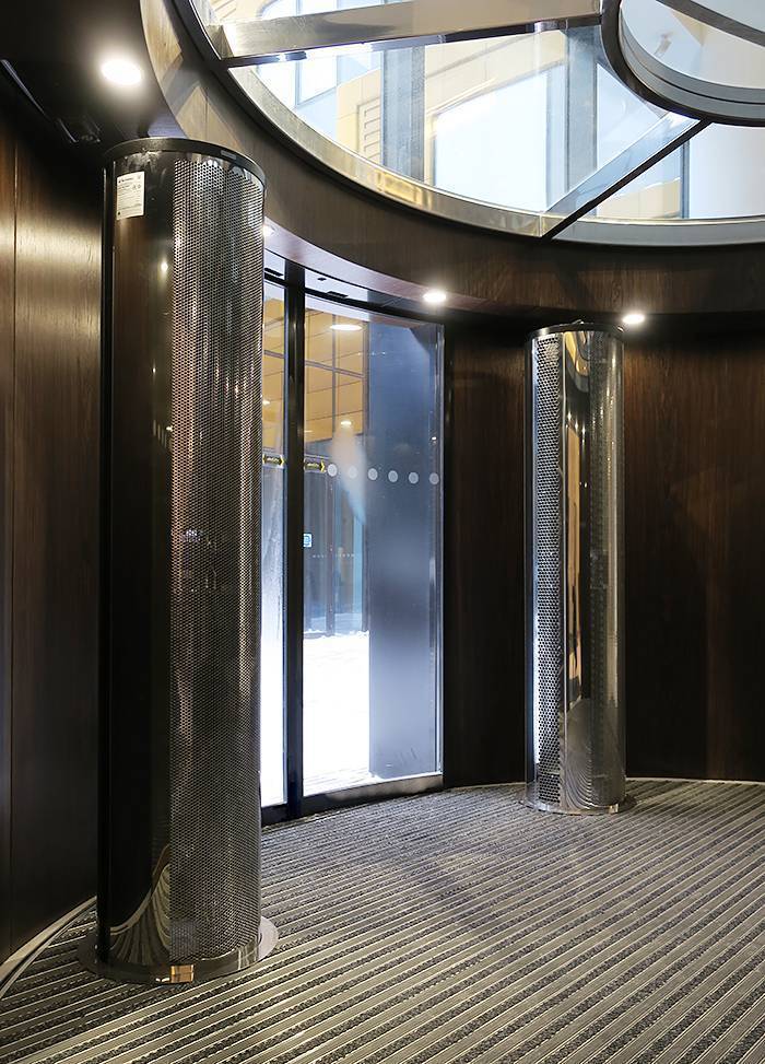 Тепловая завеса Тепломаш КЭВ-60ПW Колонна Бриллиант водяной нагрев КЭВ-60ПW