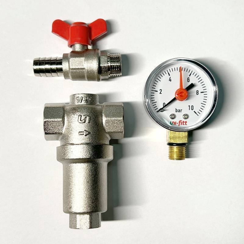 Фильтр промывной Uni-Fitt MINI В 1/2 со сливным краном и манометром никелированный 214M2000