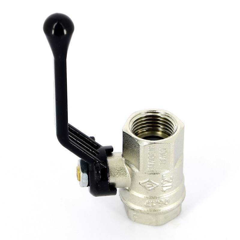 Кран шаровой Bugatti New Jersey 1/2 ВР-ВР рычаг 09100012