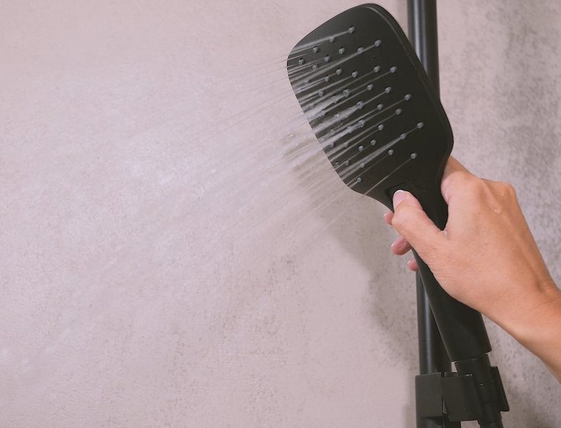 Душевая стойка с термостатическим смесителем для ванны и ручным душем RAVAK Termo 300 TE 092.20BL черная X070444