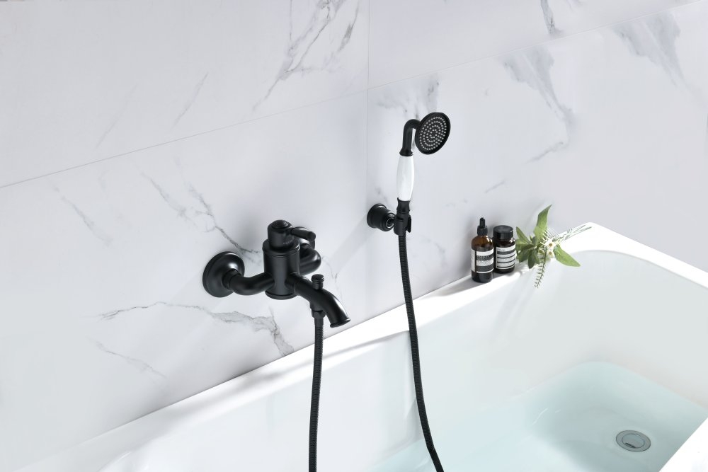 Смеситель для ванны Aquanet Классик с душевым набором матовый черный AQ1549MB