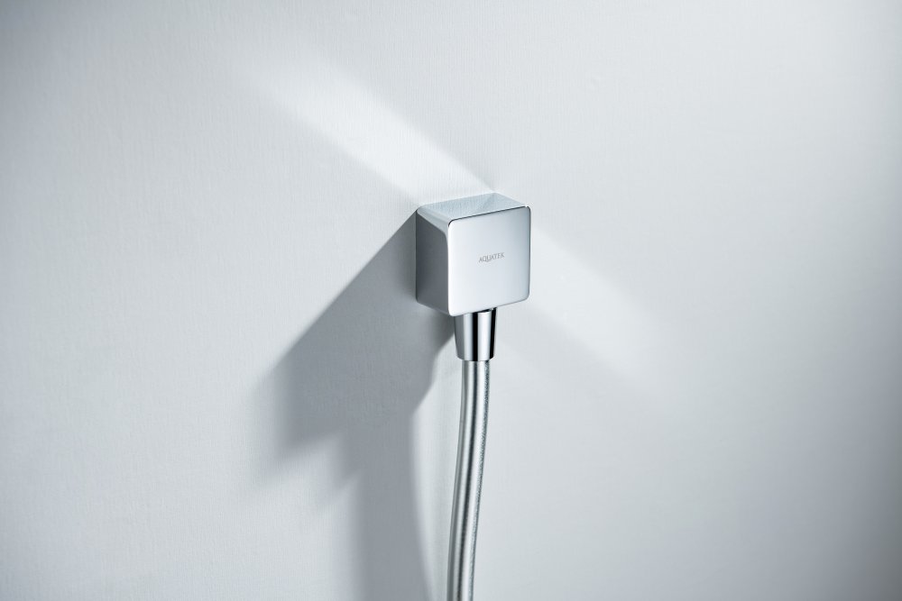 Шланговое подсоединение Aquatek хром AQ2459CR