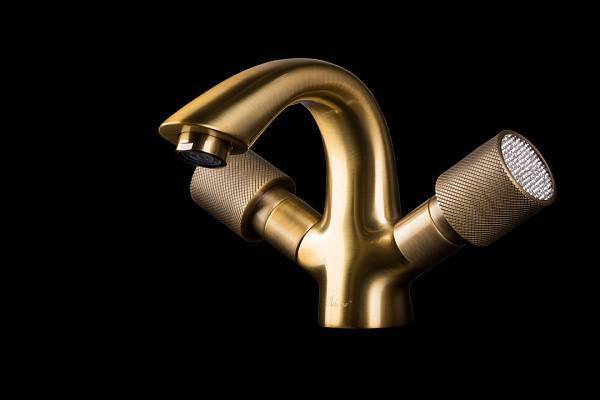 Смеситель для раковины Boheme Royal Cristal бронза матовая 311-Royal/CRST