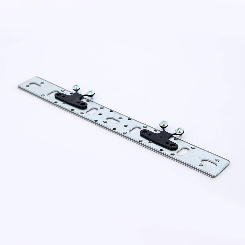 Планка плоская REHAU RAUTITAN для пары водорозеток 75/150 мм с амортизаторами 105536