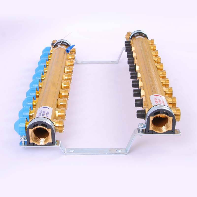 Коллекторная группа Watts HKV 1x3/4 EK 10 выходов с вентилями 10004188