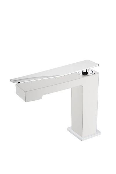 Смеситель для раковины Boheme Q белый/хром 141-WCR.2