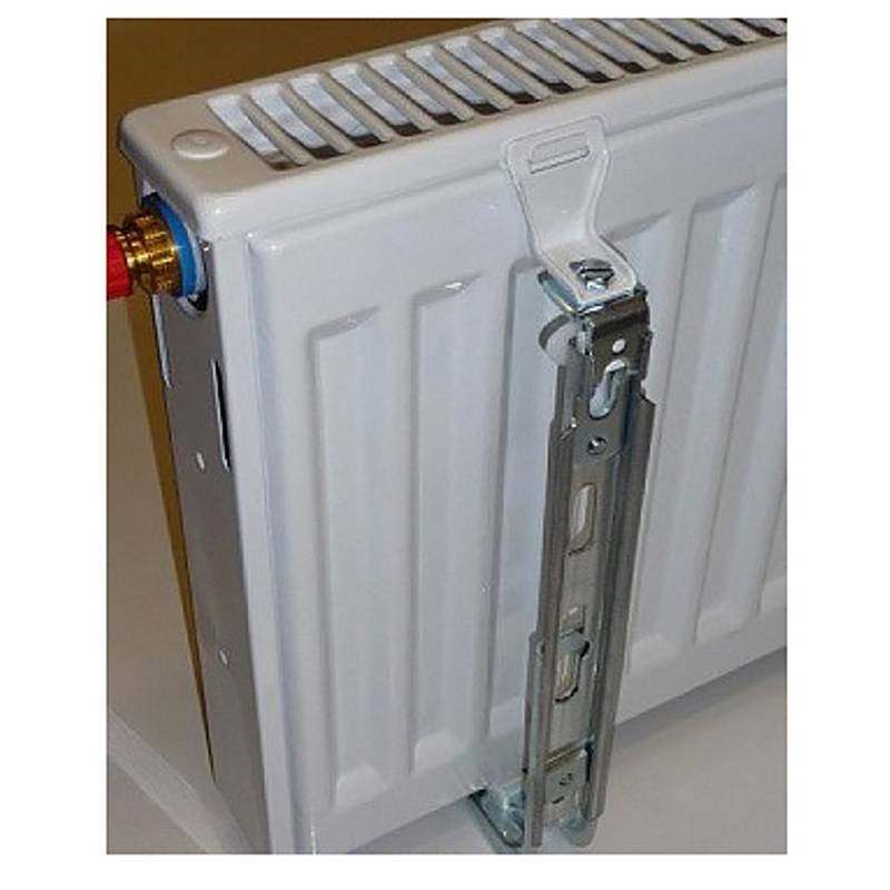 Кронштейн настенный Buderus K15.4 с пластиковой вставкой H=500 мм K15.4500