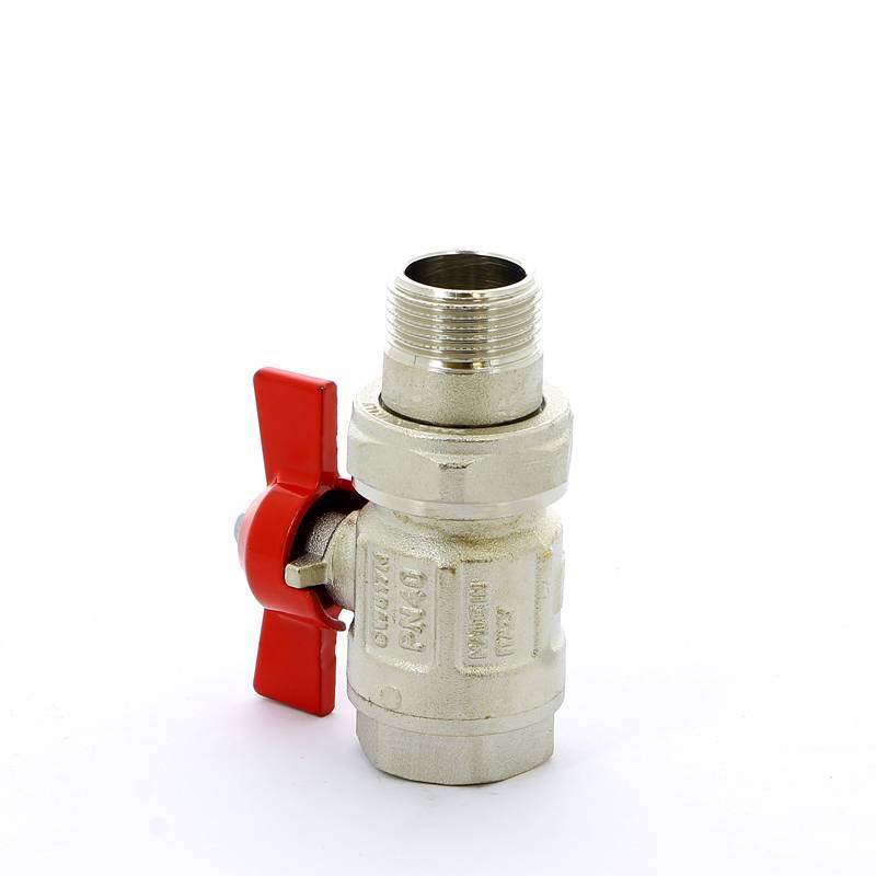 Кран шаровой ITAP IDEAL НВ с разъемным соединением бабочка 3/4 098 3/4