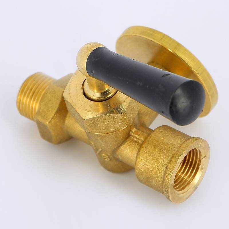 Кран трехходовой Emmeti 3/8 для манометра с фланцем 00508038