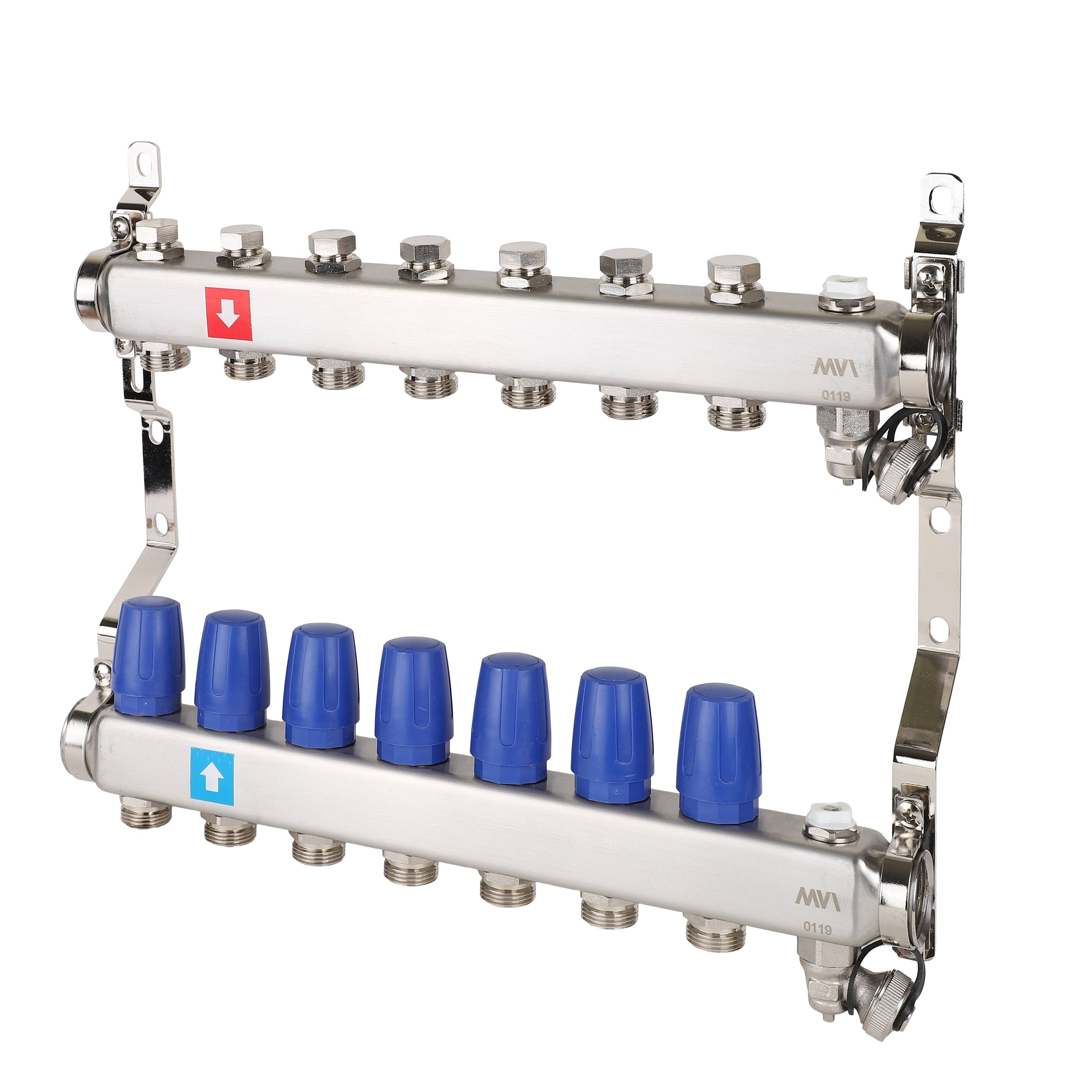 Коллектор AQUALINK без расходомеров с дренажным краном и краном Маевского 7 выходов AMS.607.06