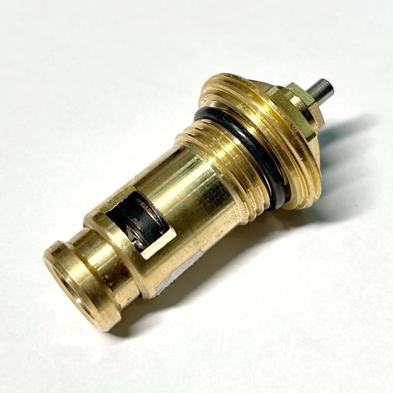 Клапан термостатический встраиваемый Kermi с преднастройкой 1/2 KT07-V