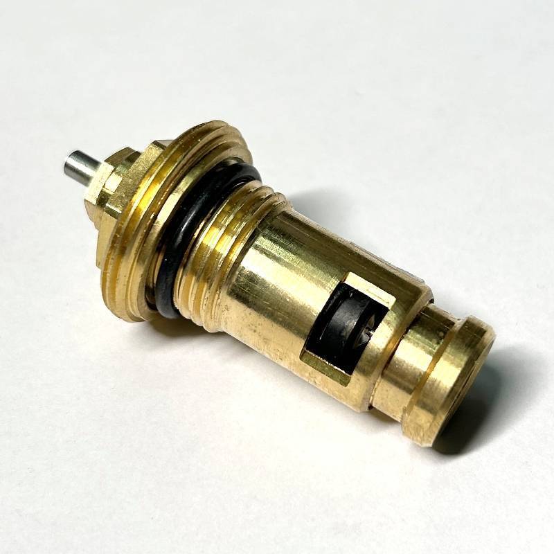 Клапан термостатический встраиваемый Kermi с преднастройкой 1/2 KT07-V