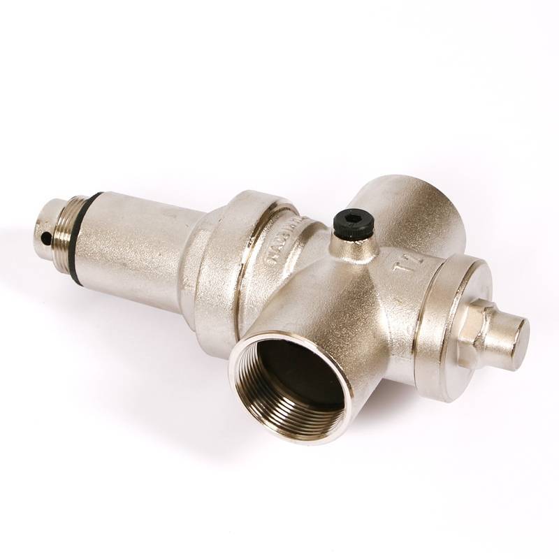 Редуктор давления UNI-FITT 204N ВВ никелированный с отверстием под аксиальный манометр 1 1/2 204N6140