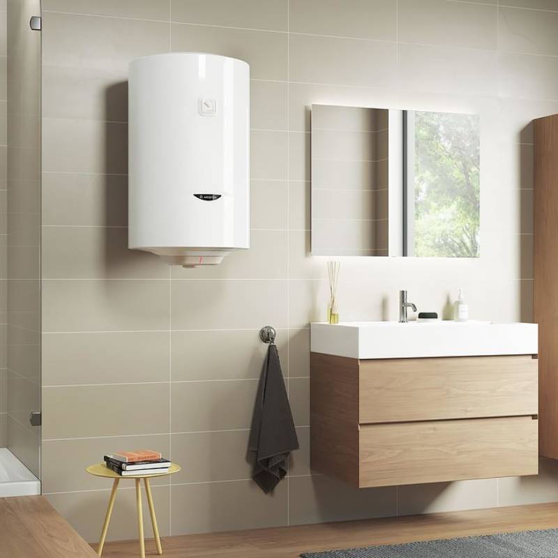 Водонагреватель накопительный Ariston PRO1 R 100 V PL 3700591